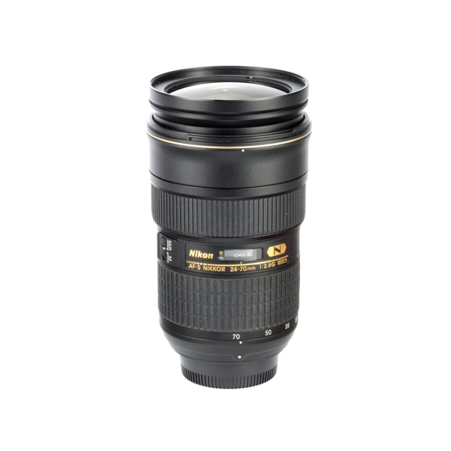 AF-S Zoom-Nikkor 24-70mm f/2.8G ED